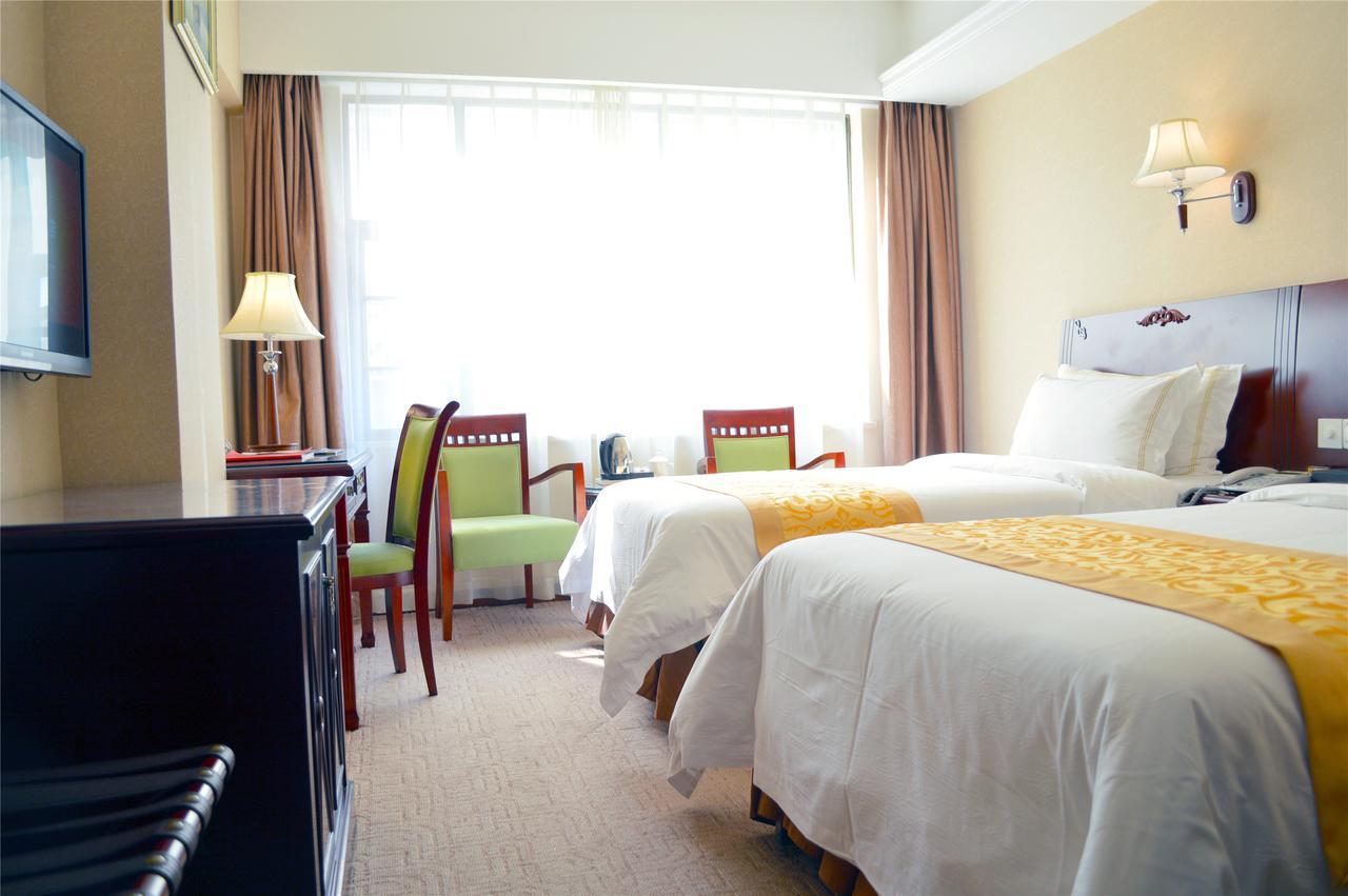 Vienna International Hotel Shanghai Hengshan Road Exterior photo